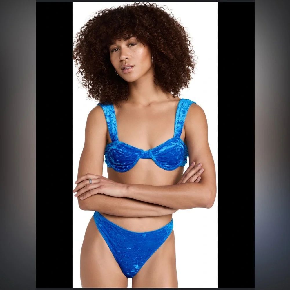 SOLID & STRIPED BIKINI SET THE NELLY IN CRUSHED VELVET PACIFIC BLUE SIZE MED NWT